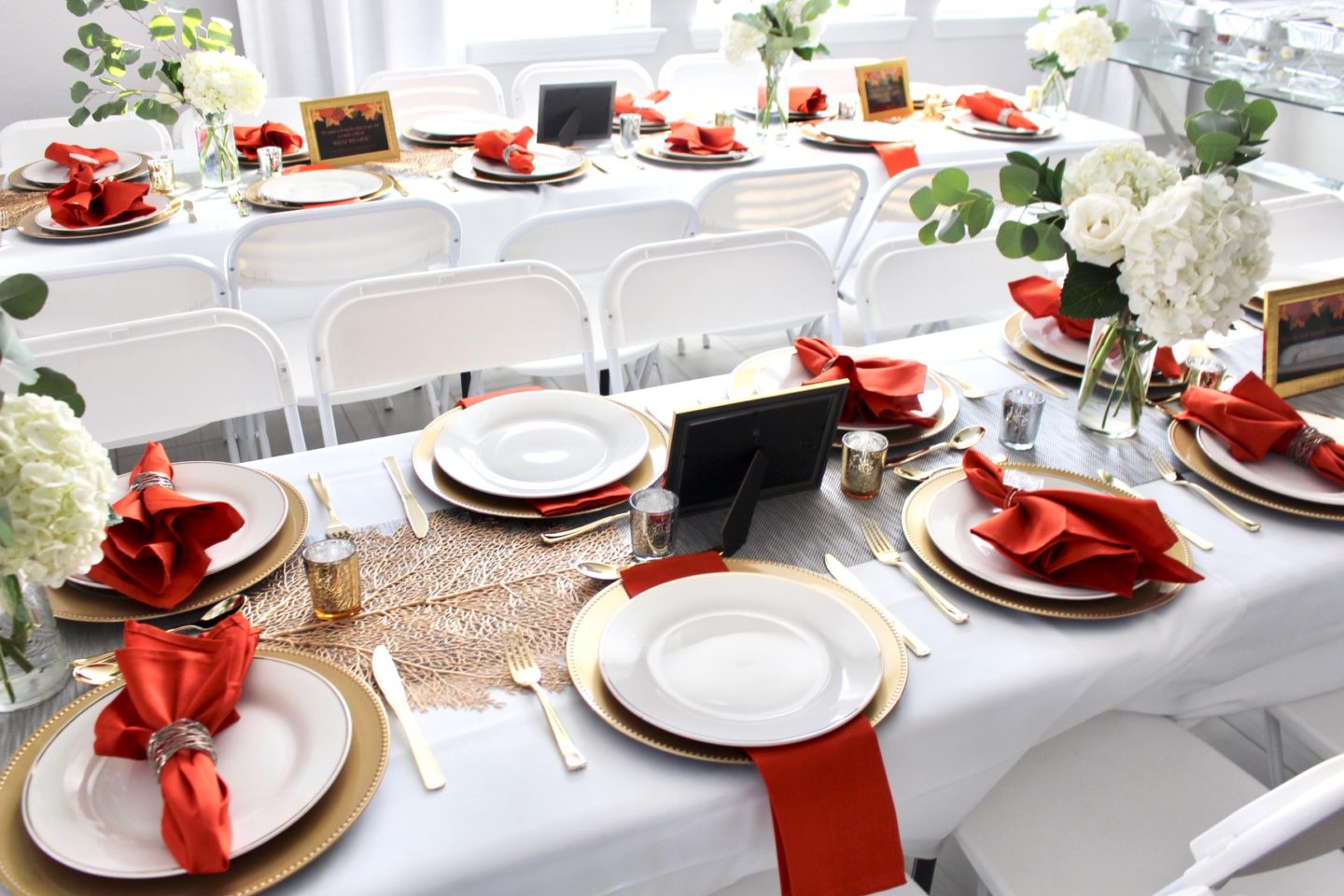 The Agbetola Friendsgiving Details and Decor